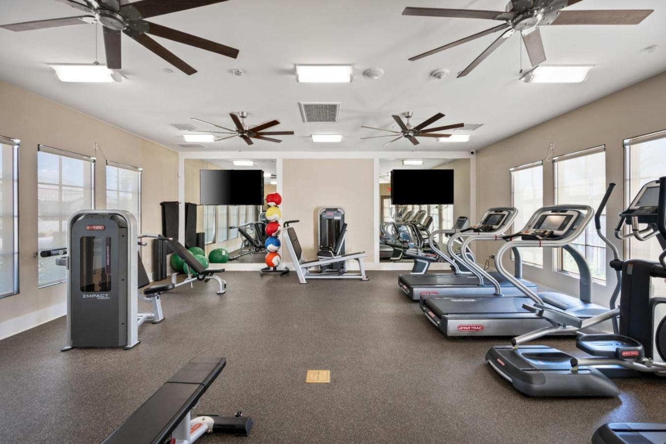 Modern Pga West Home Stadium Course All The Amenities Ла Куинта Екстериор снимка